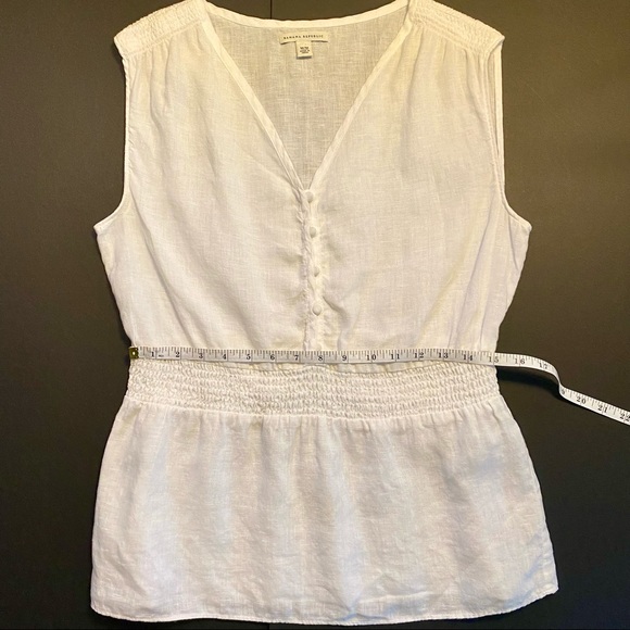 BANANA REPUBLIC White Linen Too | Covered Buttons - Picture 5 of 9